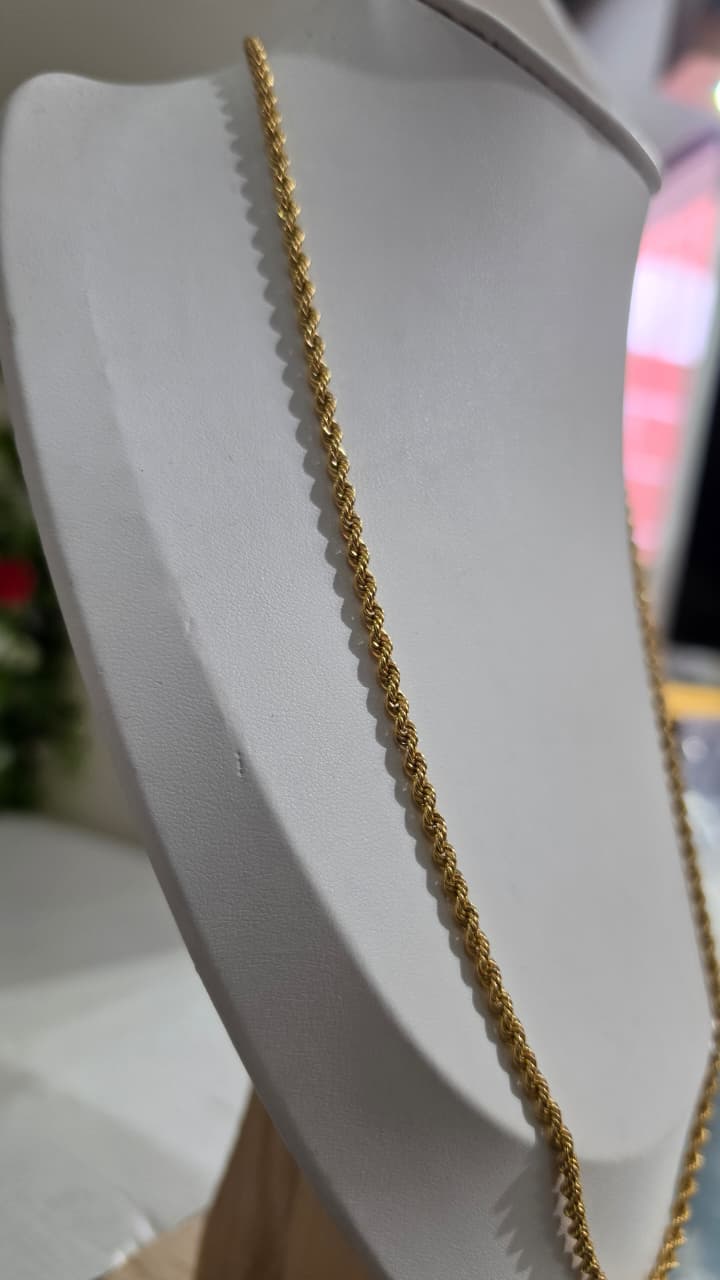 Cadena Lazo Hueca de 4 mm – Oro de 10K – 60 cm