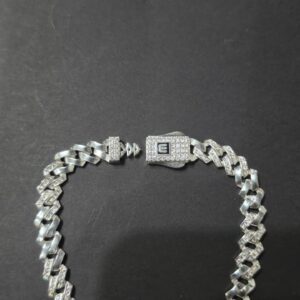 Brazalete/Cadena Monaco Cubana de plata con incrustaciones brillantes